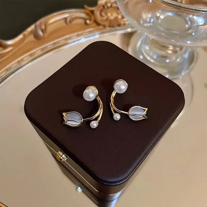 Elegant Tulip Stud Earrings