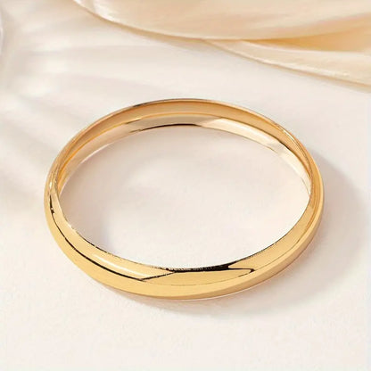 Classic Chic Bangle