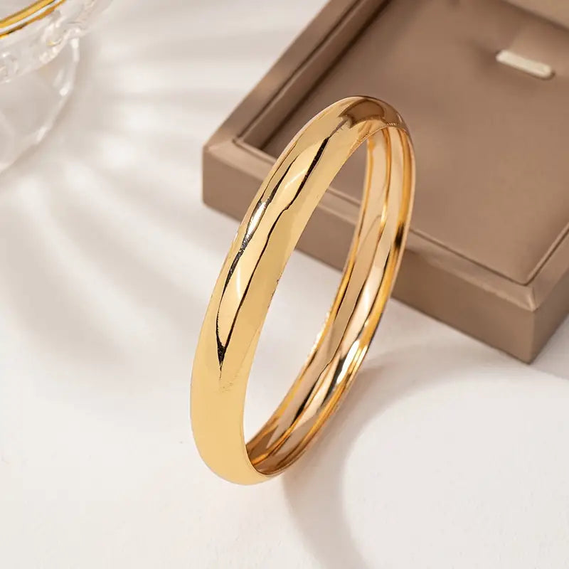 Classic Chic Bangle