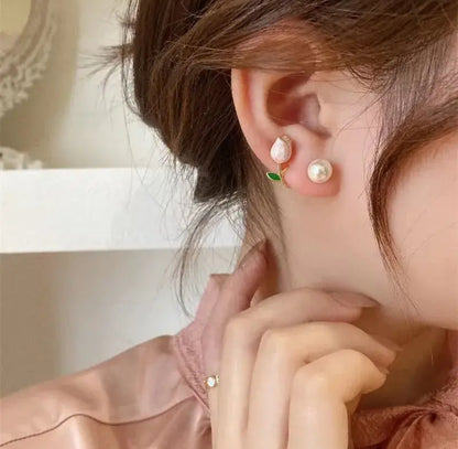 Elegant Tulip Stud Earrings