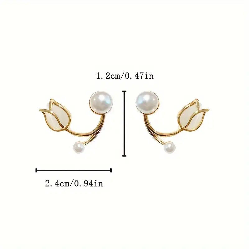 Elegant Tulip Stud Earrings